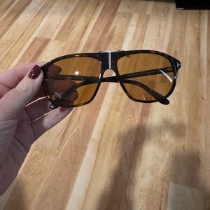 Stylish Brown Sunglasses